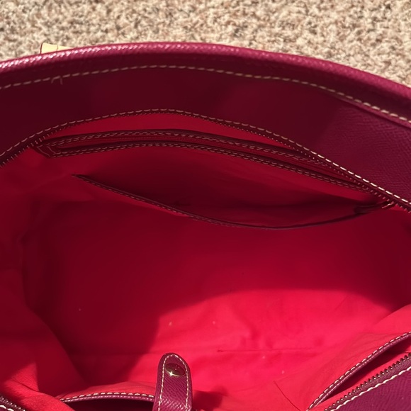 Dooney & Burke fuchsia tote. Great condition used 1 time - Picture 5 of 6